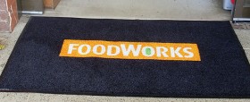 food-works - logo dyed mats