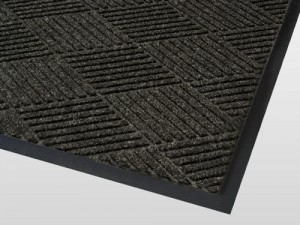 Plain-mat-black2