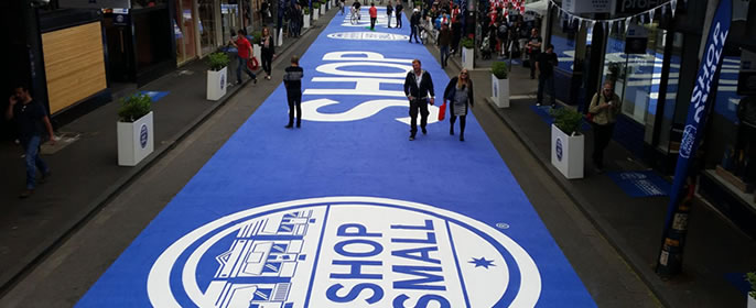 Large printed street mats