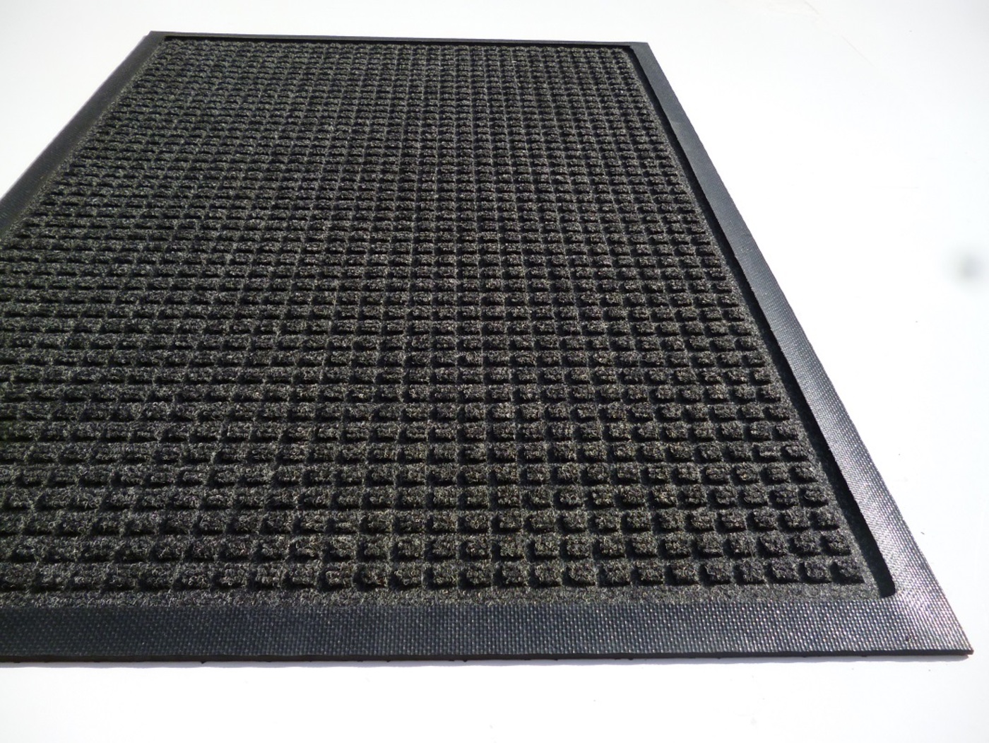 Plain colour Waterhog mats 3